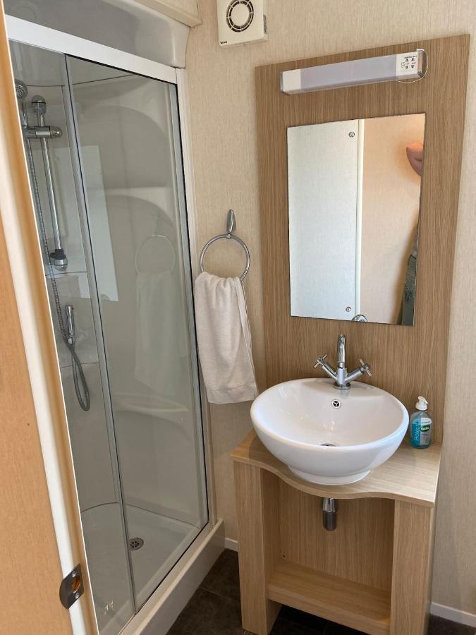 New Forest Retreat Shorefield Country Park Lymington Esterno foto